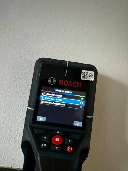 Plomberie Eco Express : Inspection de canalisations et détection de fuites à Melun et ses environs avec le Scanner Mural D-tect 200 C