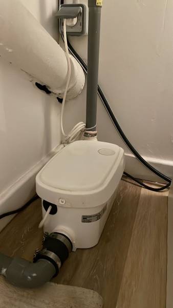 Vous cherchez un plombier pour l'installation ou dépannage d'un saniboyeur à Chailly-en-Biere (77)